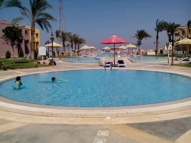 Sea View Chalet With Garden At Porto South Beach - Families Only Ain Sukhna Exterior foto